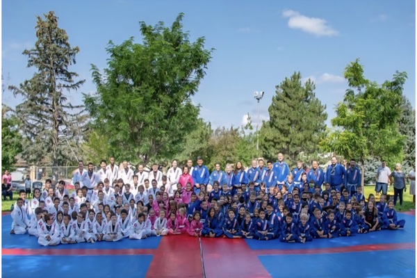 Gracie Barra Rio Rancho: How Does Martial Arts Help Homeschool Students Socialize | Phone: +1 (505) 818-9220